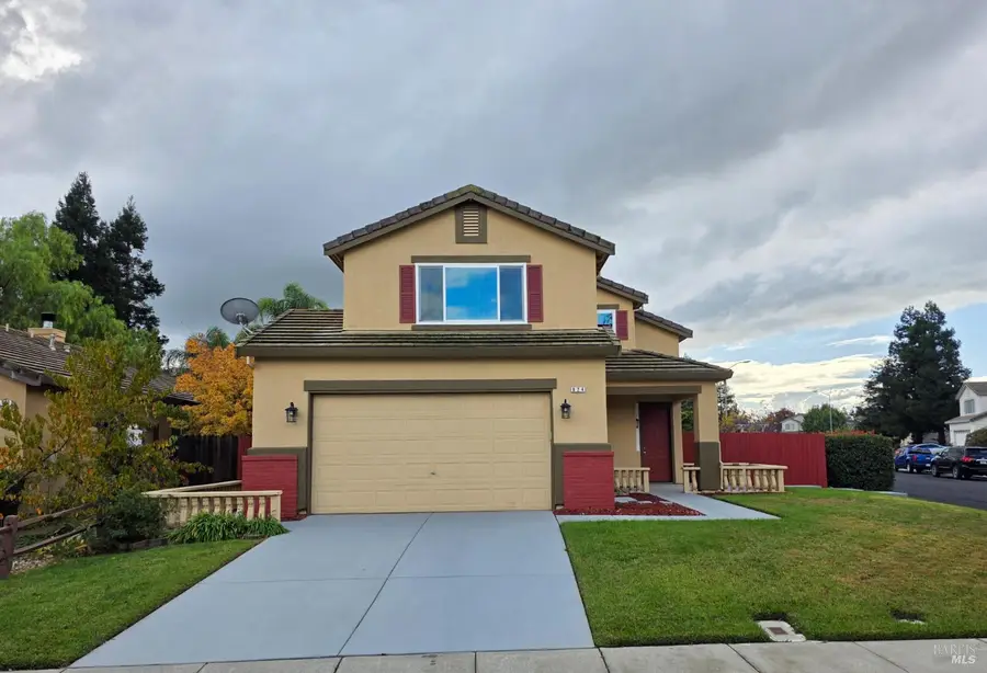 824 Cedarcrest Drive, Vacaville, CA 95687 - Image #2