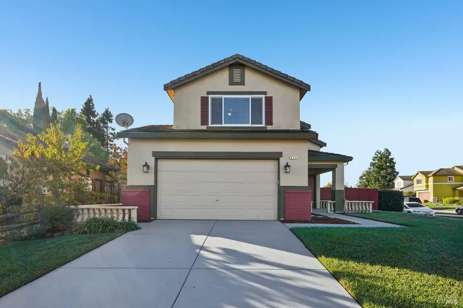 824 Cedarcrest Drive, Vacaville, CA 95687 - Image #3