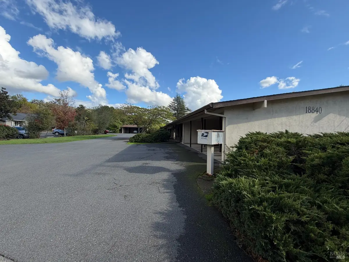 18840 Beatrice Drive, Sonoma, CA 95476 - Image #1