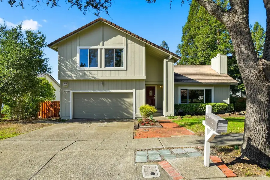 4860 Parktrail Drive, Santa Rosa, CA 95405 - Image #2