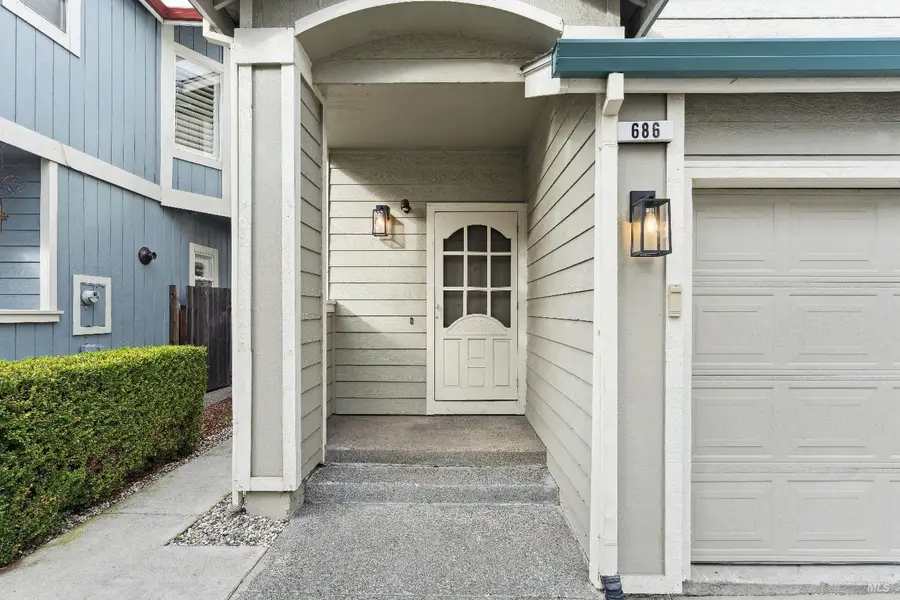 686 Santa Ana Circle, Santa Rosa, CA 95404 - Image #2