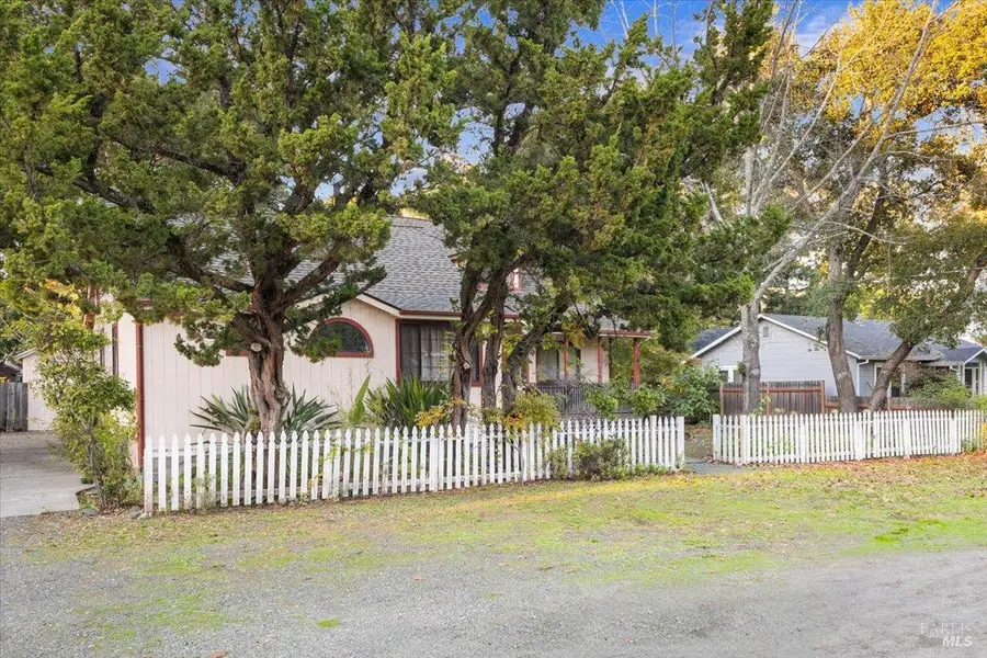 405 Walnut Avenue, Sonoma, CA 95476 - Image #3