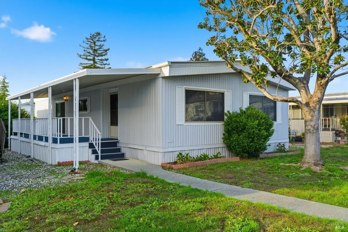 72 Michael Drive, Petaluma, CA 94954 - Image #1