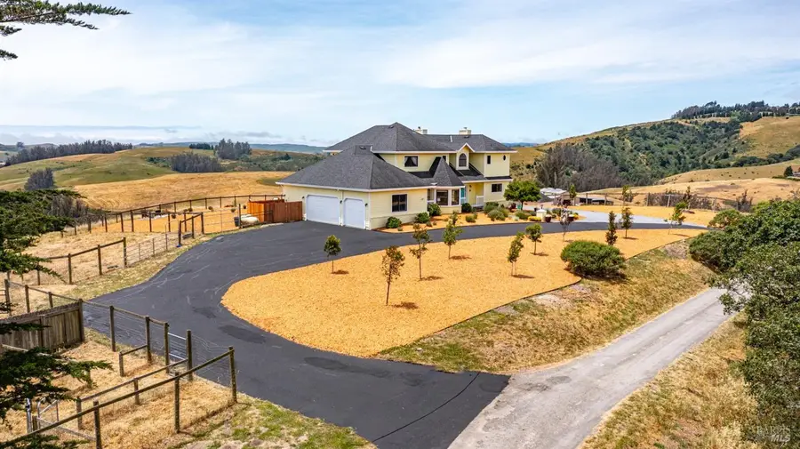 4201 Bloomfield Road, Sebastopol, CA 95472 - Image #2