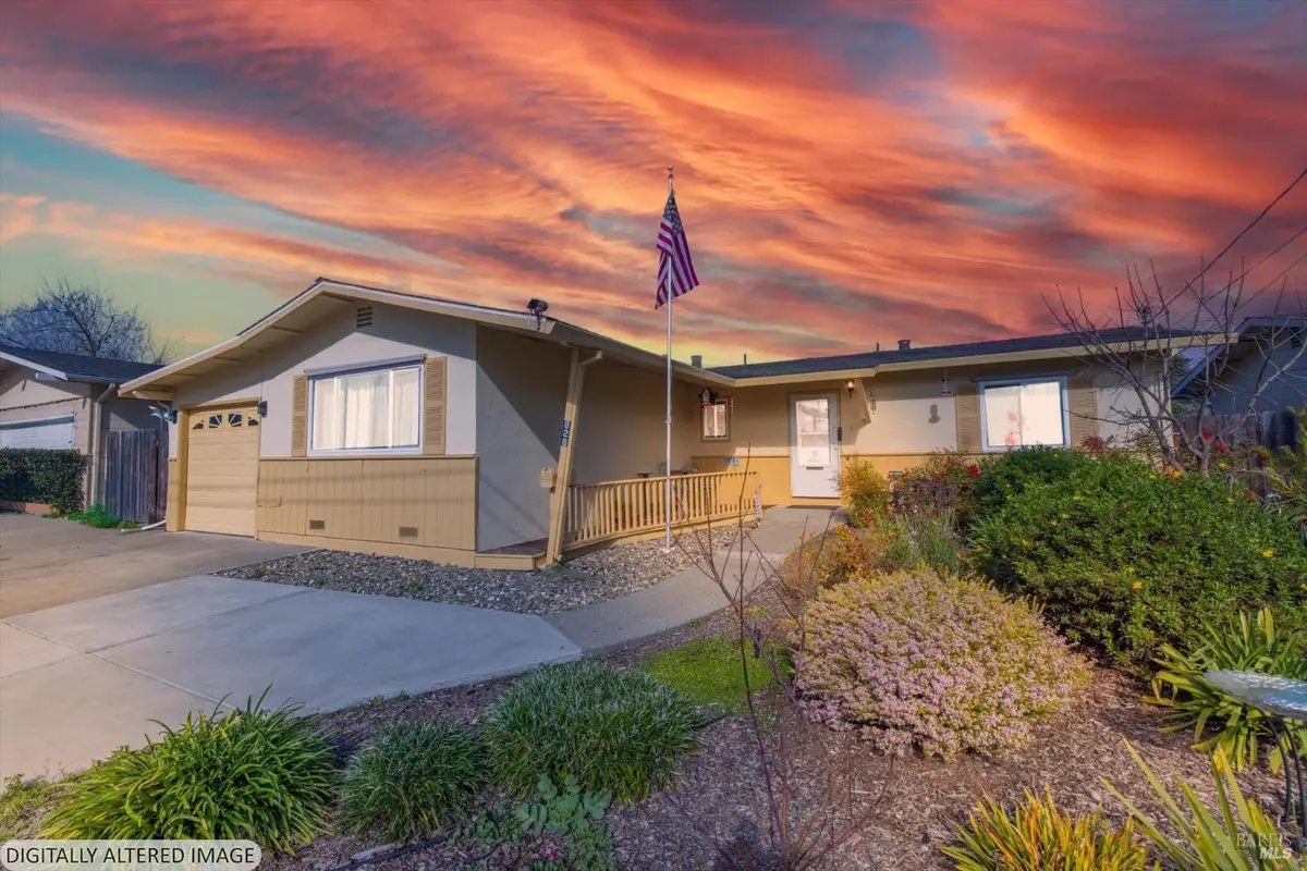 828 Laguna Street, Napa, CA 94558 - #1