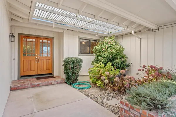 534 Nokomis Drive, Ukiah, CA 95482