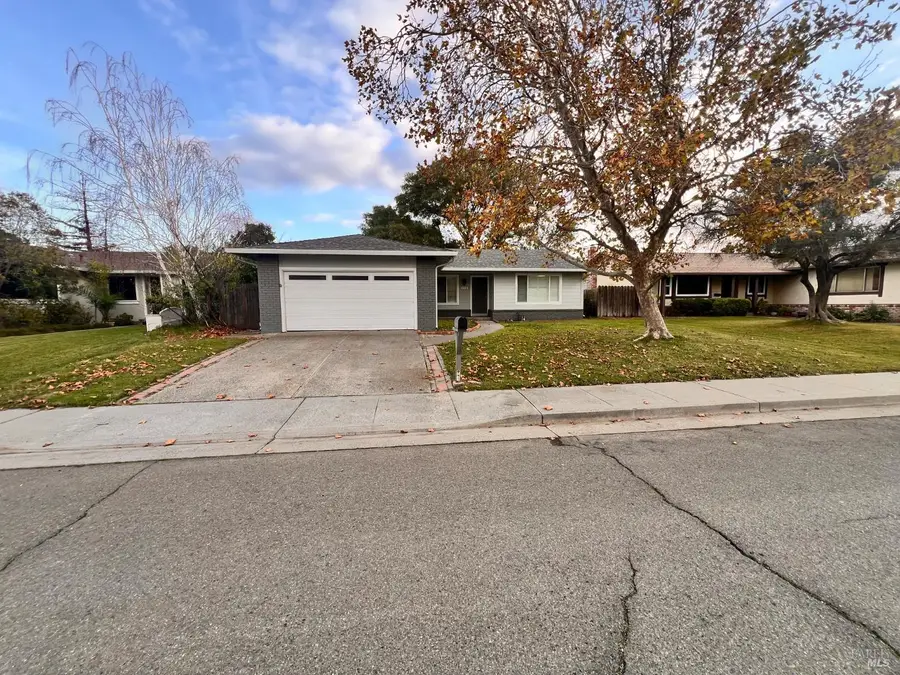445 Drouin Drive, Rio Vista, CA 94571 - Image #2