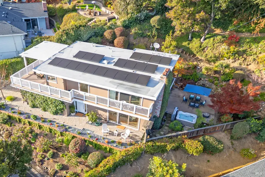 215 Bretano Way, Greenbrae, CA 94904 - Image #2