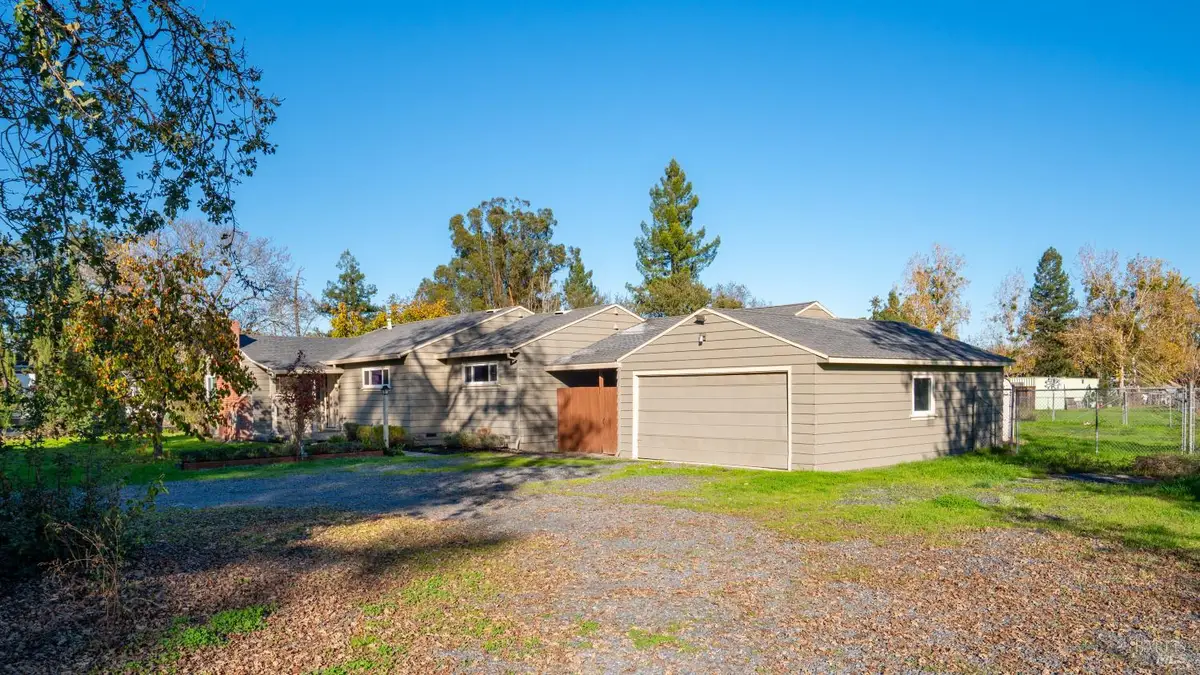 1130 Duer Road, Sebastopol, CA 95472 - Image #1