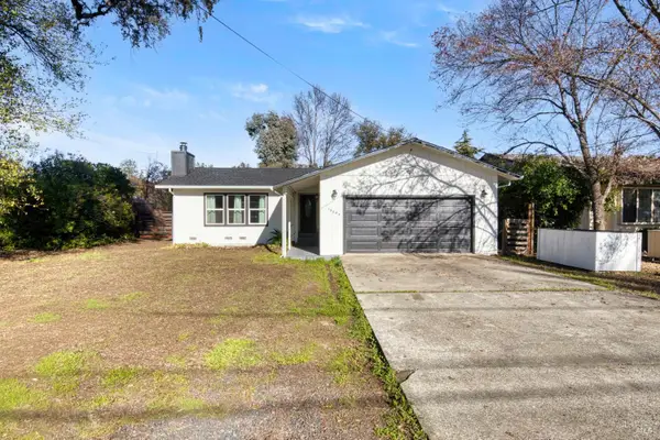 19894 Mountain Meadow S, Hidden Valley Lake, CA 95467