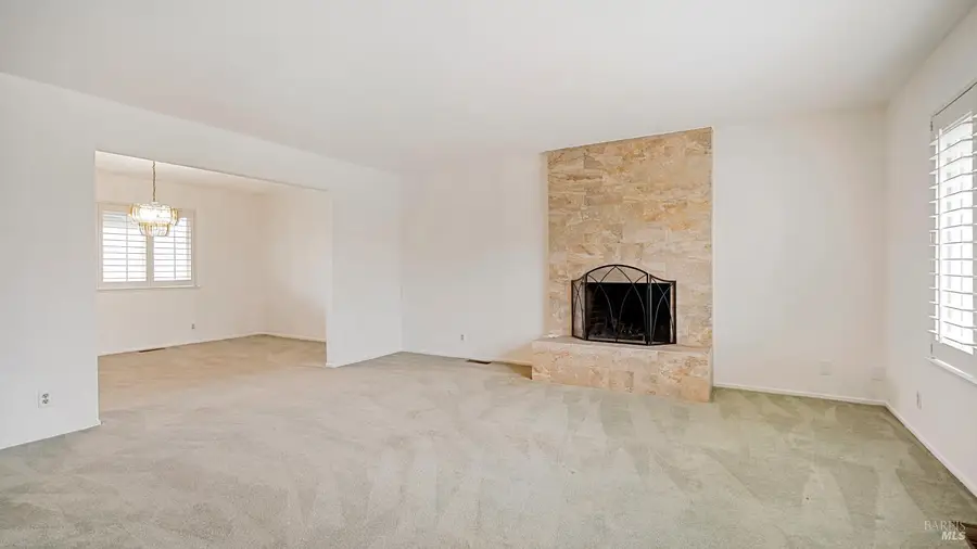 28 Monroe Court, Novato, CA 94947 - Image #3