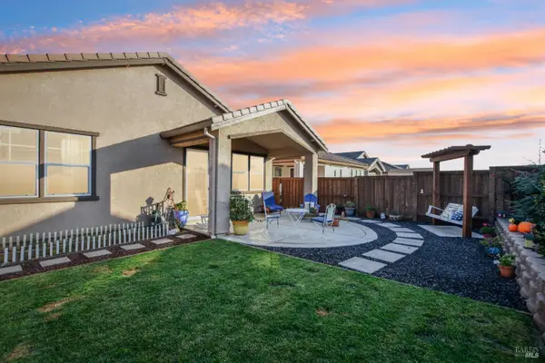 300 White Owl Street, Dixon, CA 95620