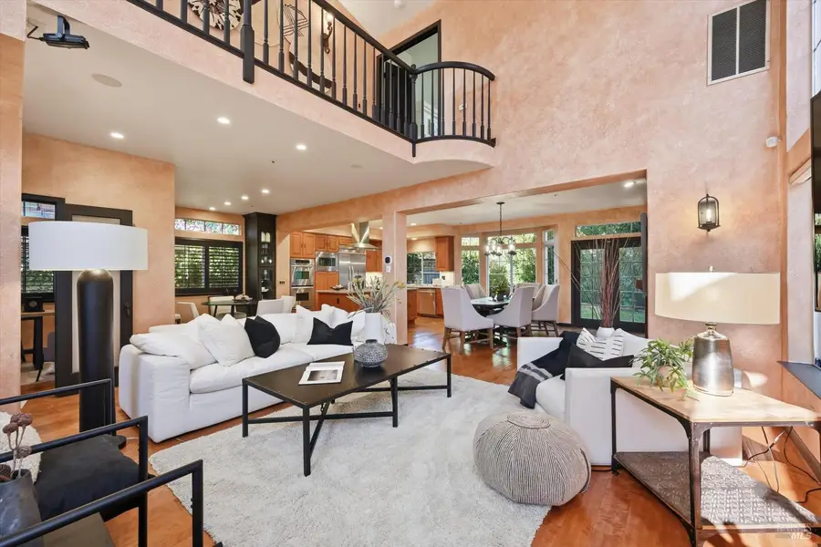 28 S Newport Drive, Napa, CA 94559 - Image #3