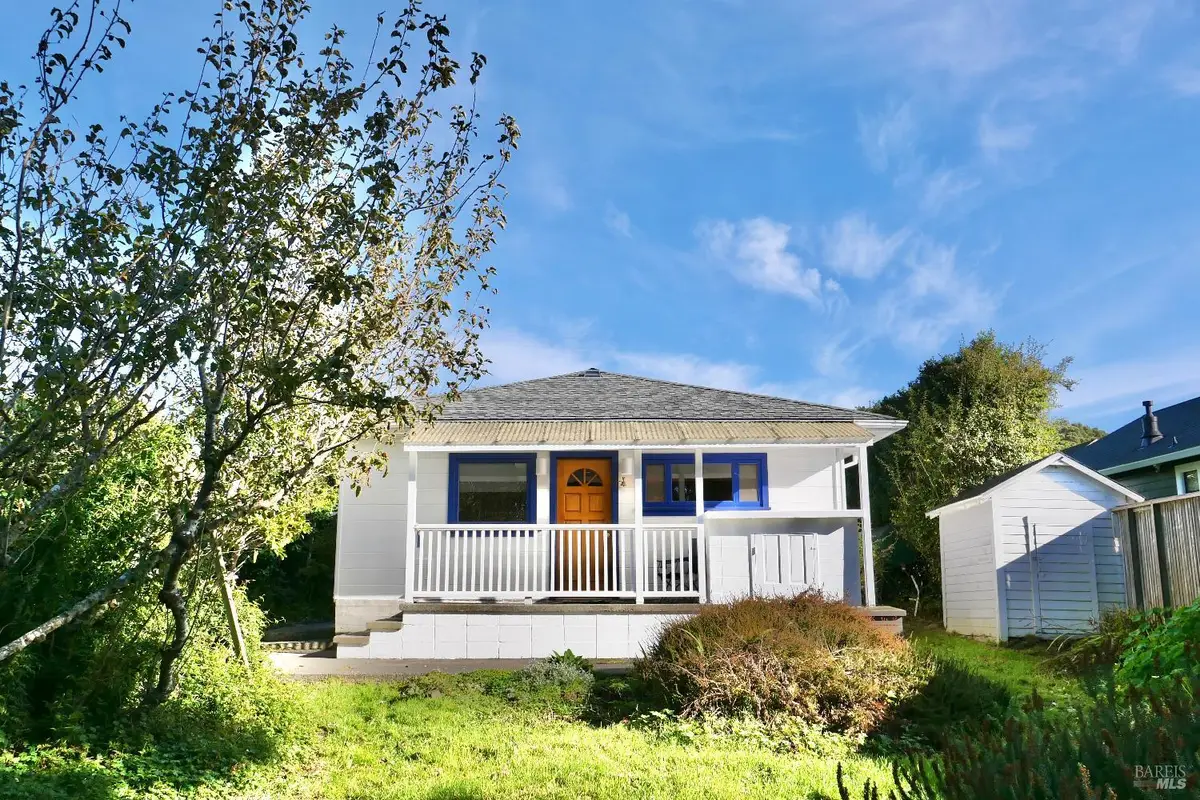 137 Olsen Lane, Fort Bragg, CA 95437 - Image #1