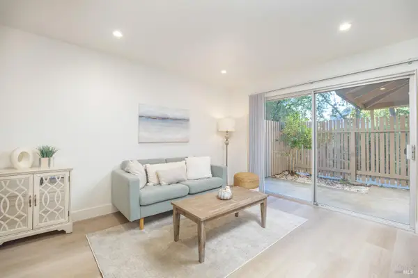 71 Roundtree Boulevard, San Rafael, CA 94903