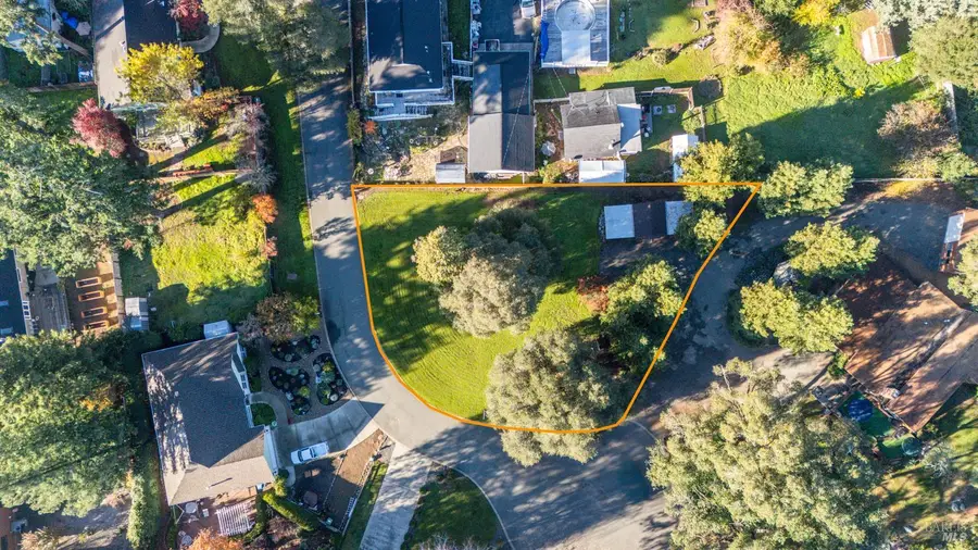 1720 Hickory Court, Ukiah, CA 95482 - Image #3