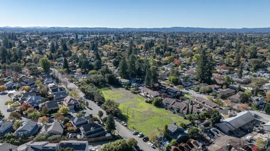 1055 Wright Street, Santa Rosa, CA 95404 - #3