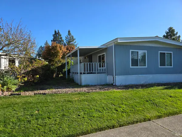 233 Apple Lane, Rohnert Park, CA 94928