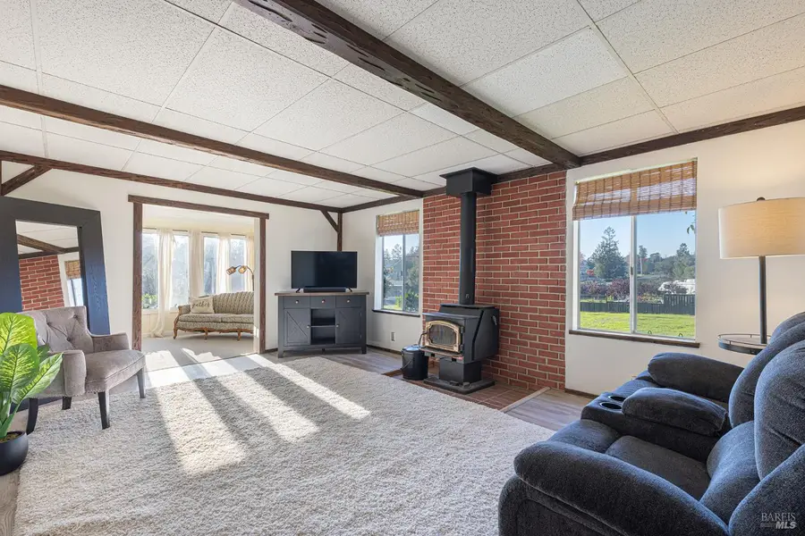 710 Old Adobe Road, Petaluma, CA 94954 - Image #2