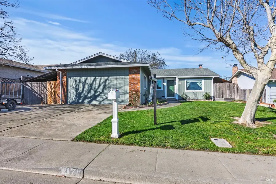 17 Amador Circle, Rio Vista, CA 94571 - Image #2