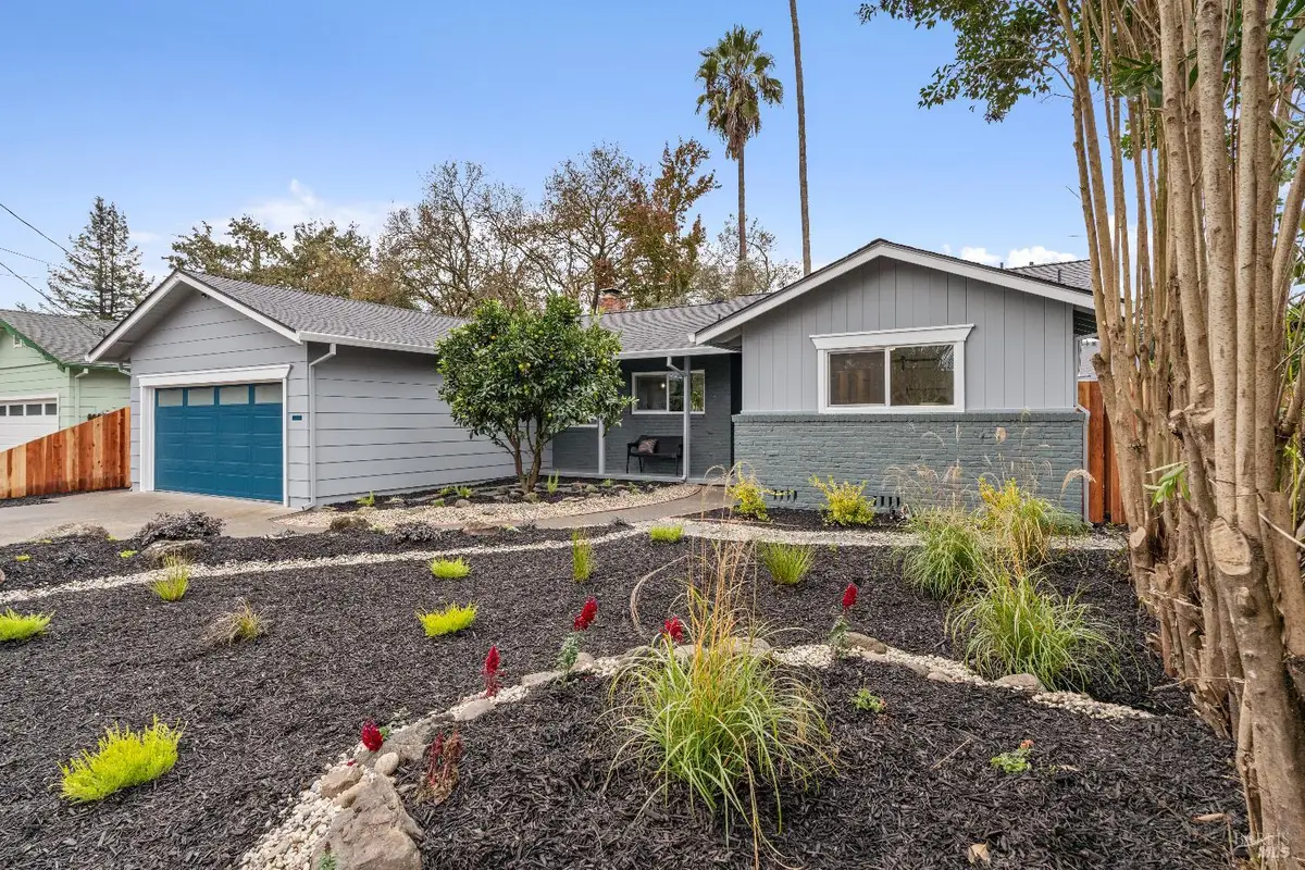 1415 Manhattan Way, Santa Rosa, CA 95401 - Image #1