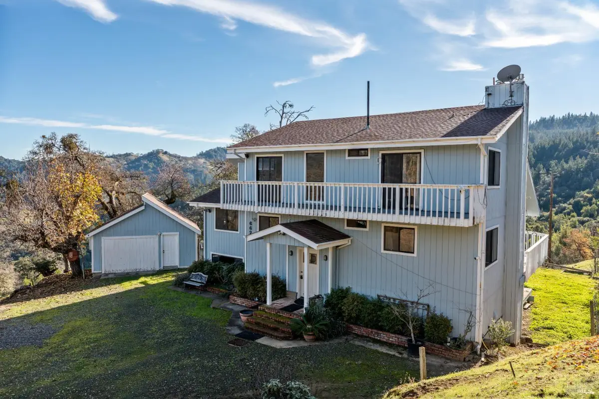 6620 Robinson Creek Road, Ukiah, CA 95482 - Image #1