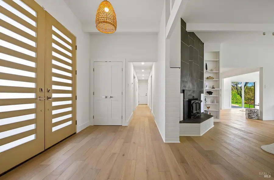 716 University Street, Healdsburg, CA 95448 - Image #3