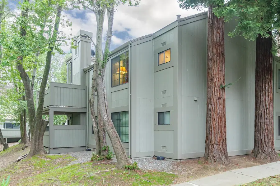 113 Quail Court, Novato, CA 94949 - Image #2