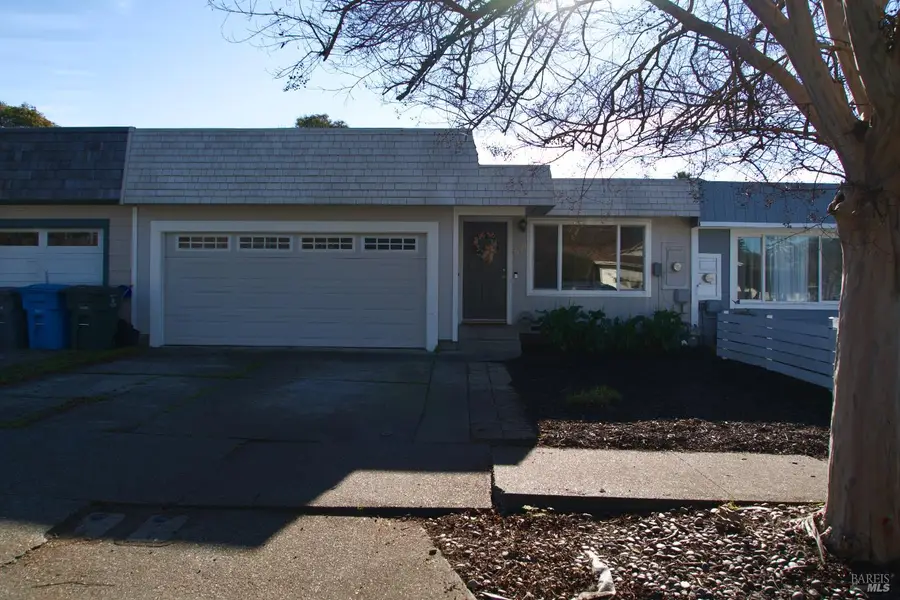 5050 Parkhurst Drive, Santa Rosa, CA 95409 - Image #2