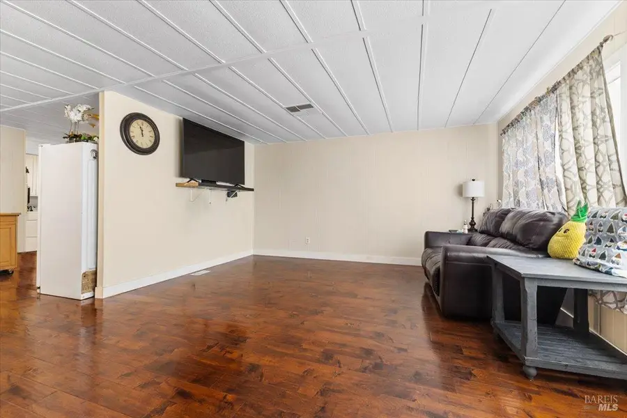 219 N Heidi Court #79, Windsor, CA 95492 - Image #3