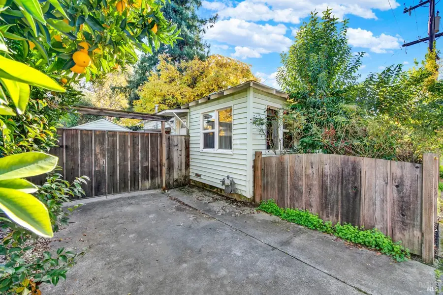 211 Triplett Drive, Cloverdale, CA 95425 - Image #3