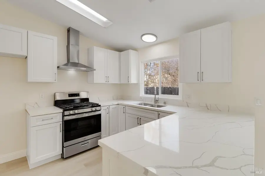 2555 Flosden Road #8, American Canyon, CA 94503 - Image #2