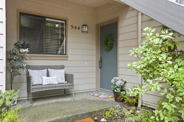 944 Via Casitas, Greenbrae, CA 94904