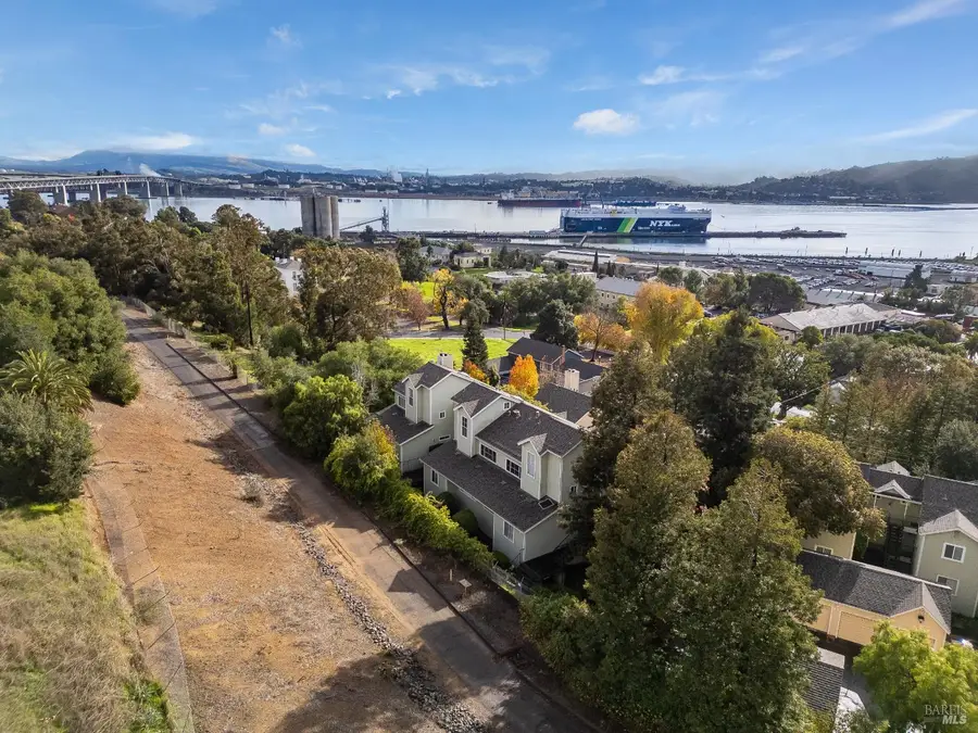 735 Buchanan Street #221, Benicia, CA 94510 - Image #2