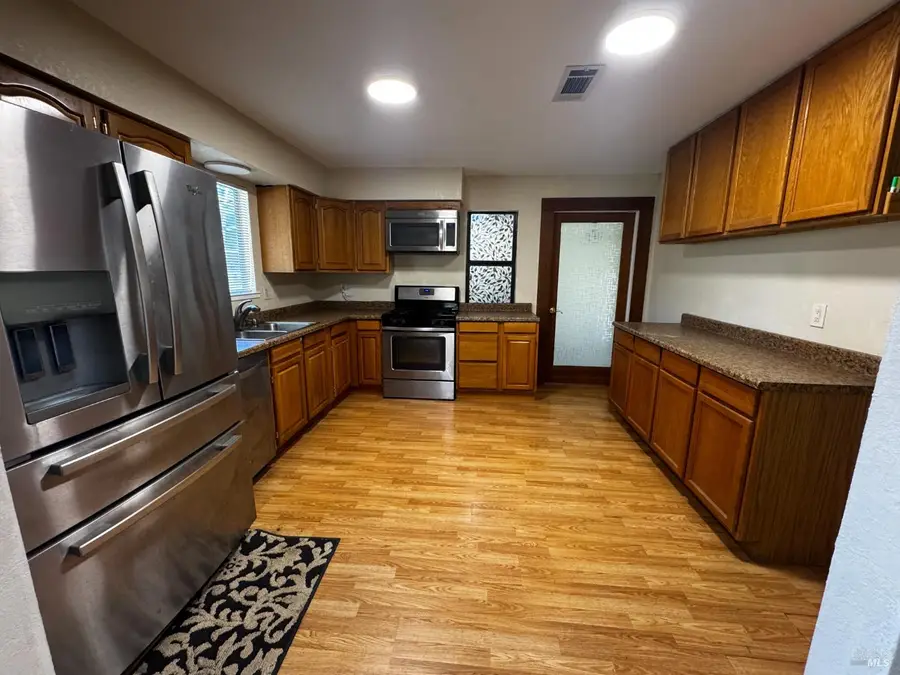 1435 Monterey Drive, Santa Rosa, CA 95405 - Image #2