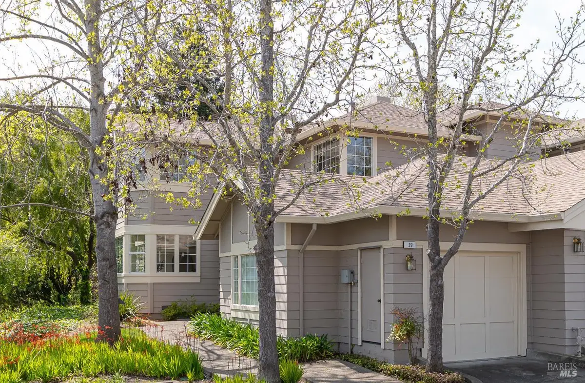 39 Little Creek Lane, Novato, CA 94945 - Image #1