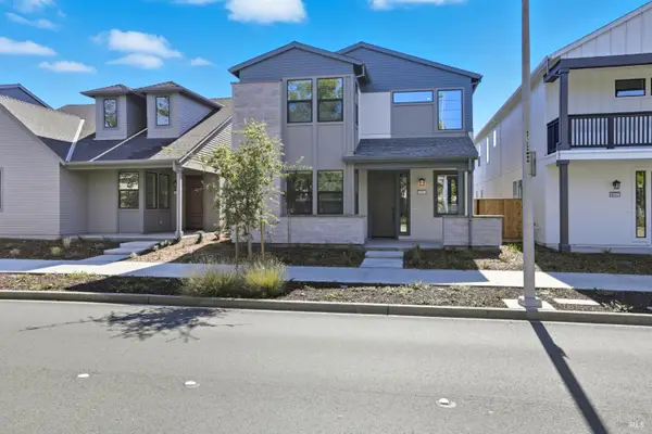 9121 Camino Colegio Road, Rohnert Park, CA 94928