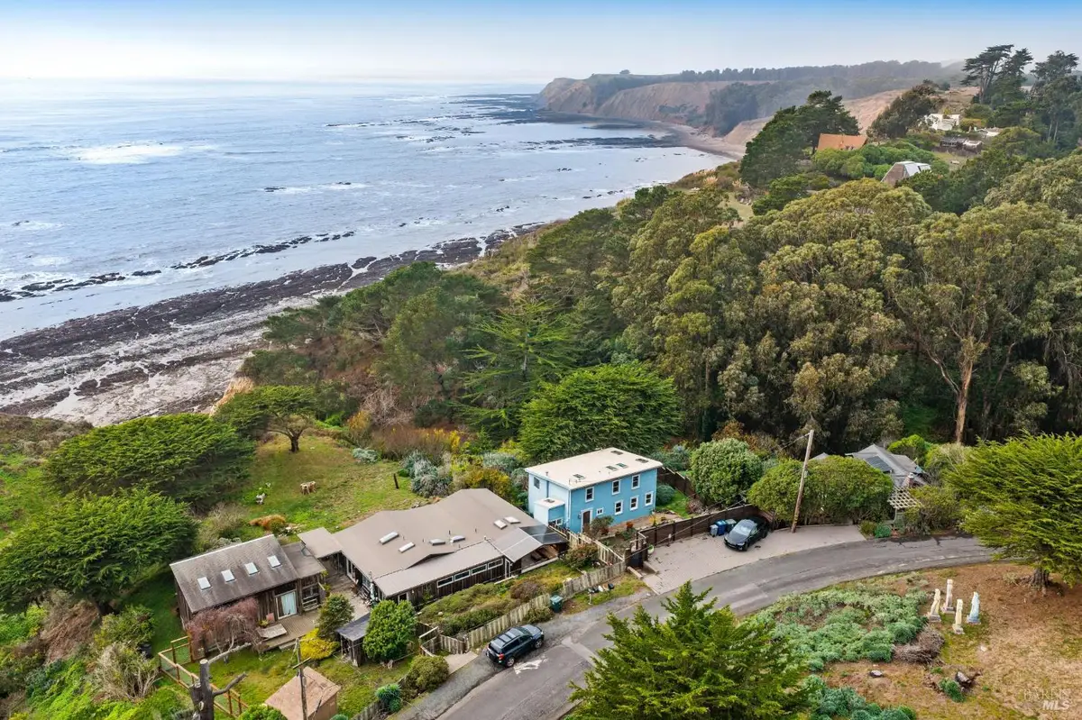 373 Ocean Parkway, Bolinas, CA 94924 - Image #1