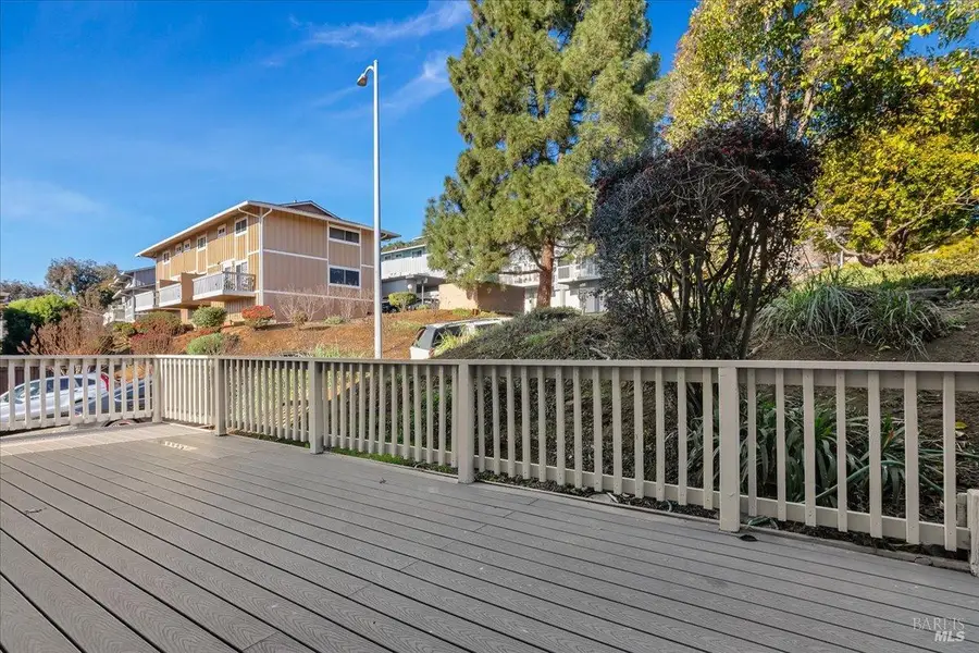 100 Sunset Circle #68, Benicia, CA 94510 - Image #2