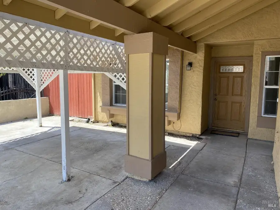 172 W Catamaran Circle, Pittsburg, CA 94565 - Image #2
