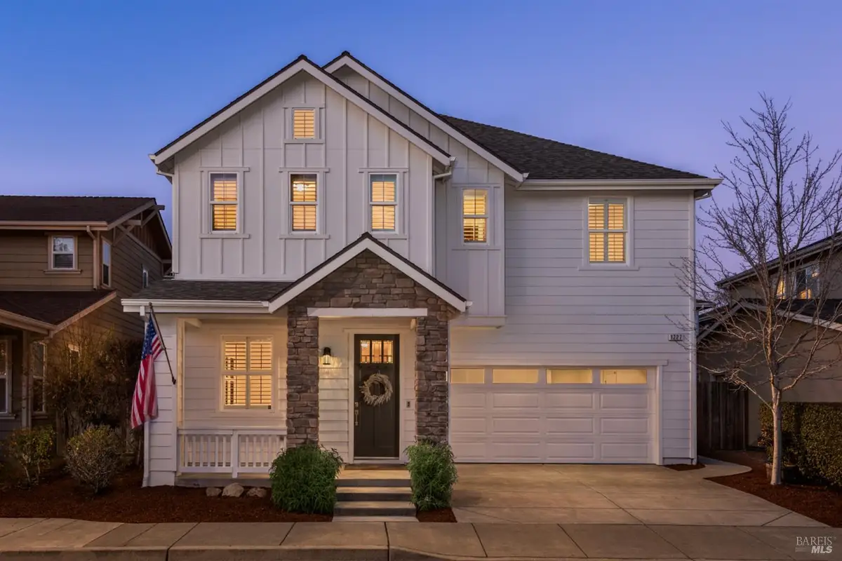 1727 Chinar Drive, Petaluma, CA 94954 - Image #1