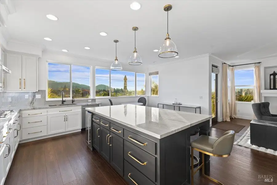 5866 Sailing Hawk Avenue, Santa Rosa, CA 95409 - Image #2