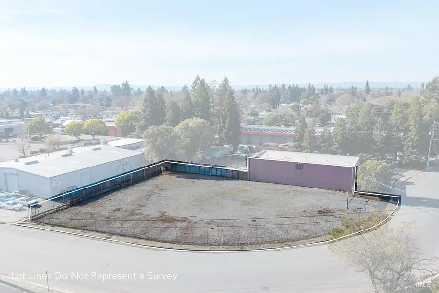 1035 Maxwell Drive, Santa Rosa, CA 95401 - Image #2