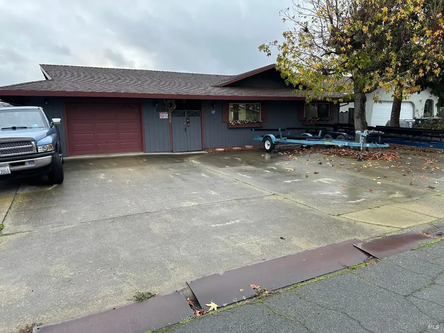 554 Keys Boulevard, Clearlake Oaks, CA 95423 - Image #2