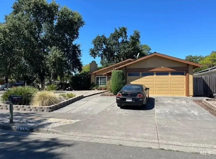 375 Santa Clara Place, Santa Rosa, CA 95401 - Image #2