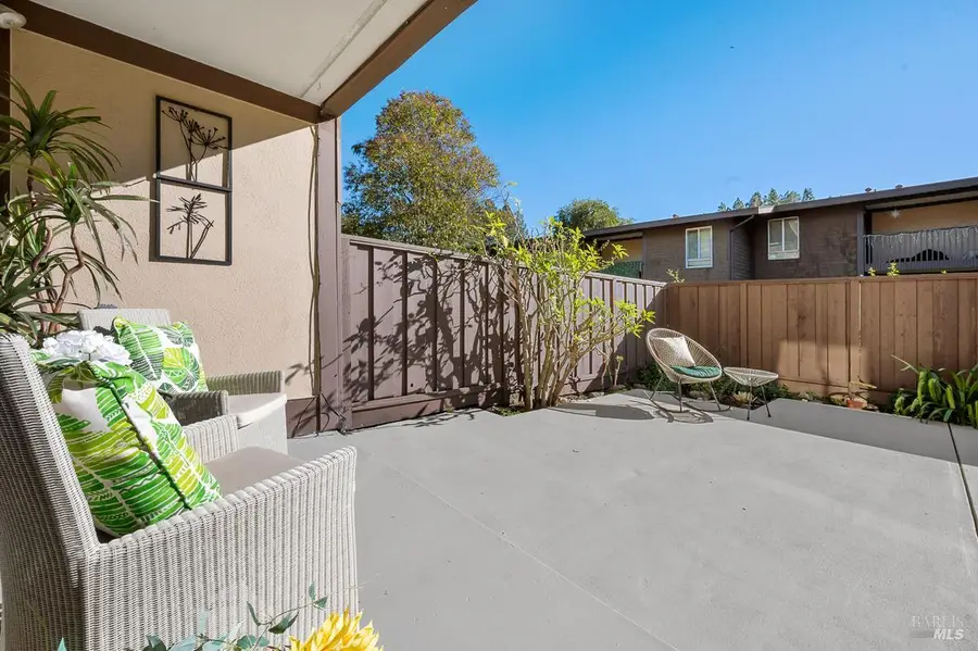 46 Surrey Lane, San Rafael, CA 94903 - Image #3