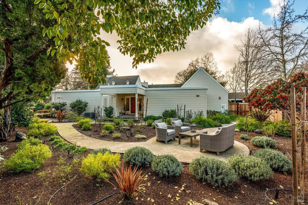 366 Avenida Barbera, Sonoma, CA 95476 - Image #1