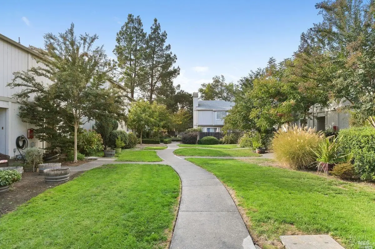 31 Front Street #E, Healdsburg, CA 95448 - Image #1