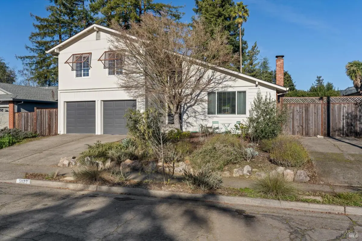 5127 Oak Park Way, Santa Rosa, CA 95409 - Image #1