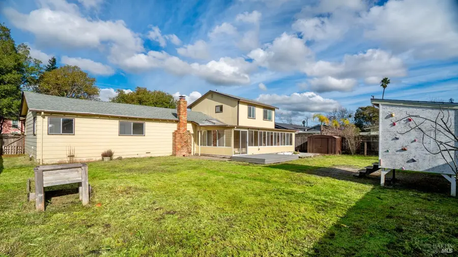 1680 Russell Avenue, Santa Rosa, CA 95403 - Image #2